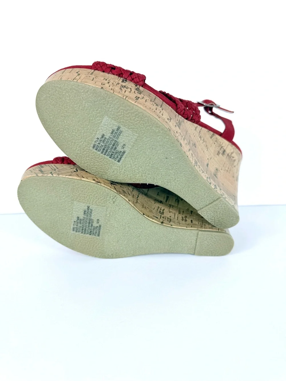 SO Red Wedge Sandals